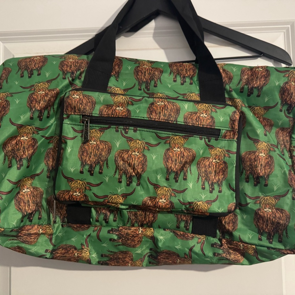 Green Highland Cow Print Kids Duffle Bag